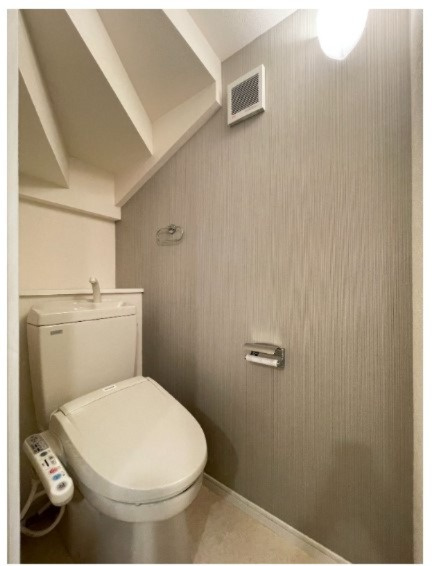 イルミナハイム笹塚のトイレ|同建物別部屋参考写真