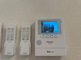 カメラ付インターホン