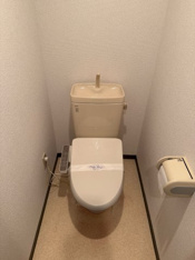 シンプルで使いやすいトイレです