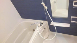 コンパクトで使いやすいお風呂です