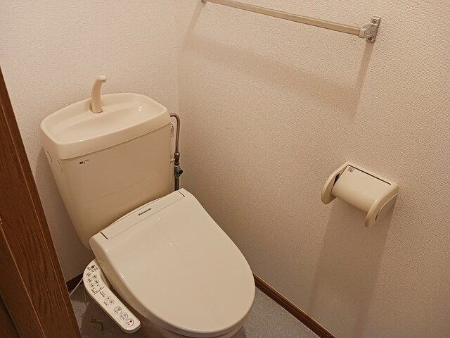 落ち着いたトイレです