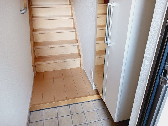 落ち着いた玄関です
