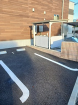 駐車場に車を止められます