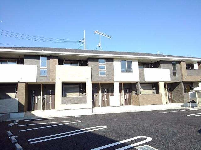 落ち着いた雰囲気の外観です