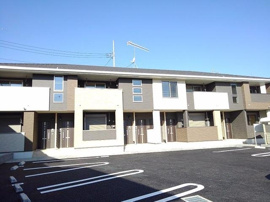 落ち着いた雰囲気の外観です