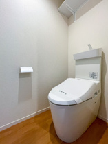 シンプルで使いやすいトイレです