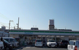 ファミリーマートまで197m