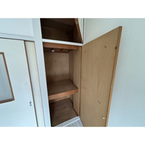 内装は落ち着いています