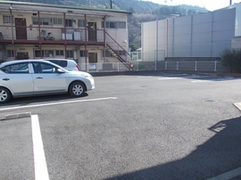 駐車場完備です