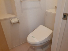コンパクトで使いやすいトイレです