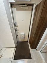 毎日通る玄関はこちらです