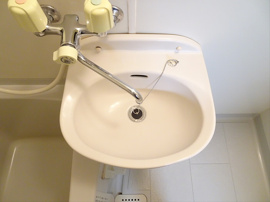 コンパクトで使いやすい洗面所