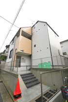 落ち着いた雰囲気の外観です