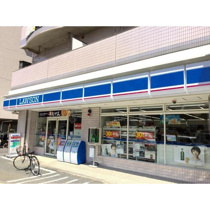 コンビニ「ローソン多摩一ノ宮店まで215ｍ」