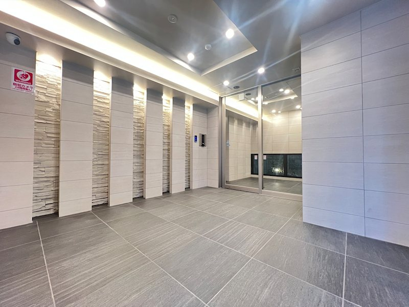 ＨＹ’ｓ　ＭＩＮＯＷＡ　Ⅱ のエントランス