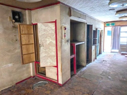 北浜東店舗の内装