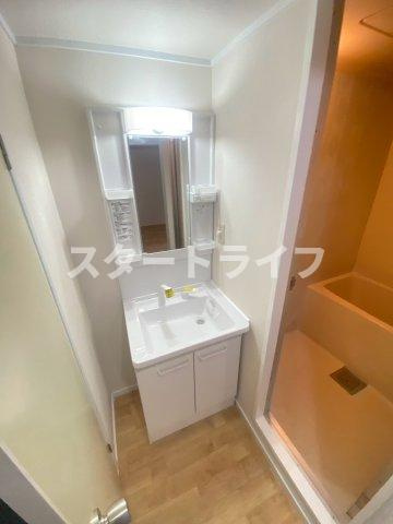 大阪市東淀川区豊里１丁目の賃貸マンションの洗面所
