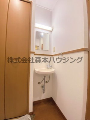 【洗面所】 | 　サンセール | 忙しい朝には欠かせない洗面所です