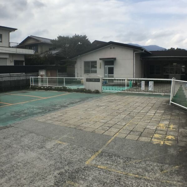リーベン絹の周辺
