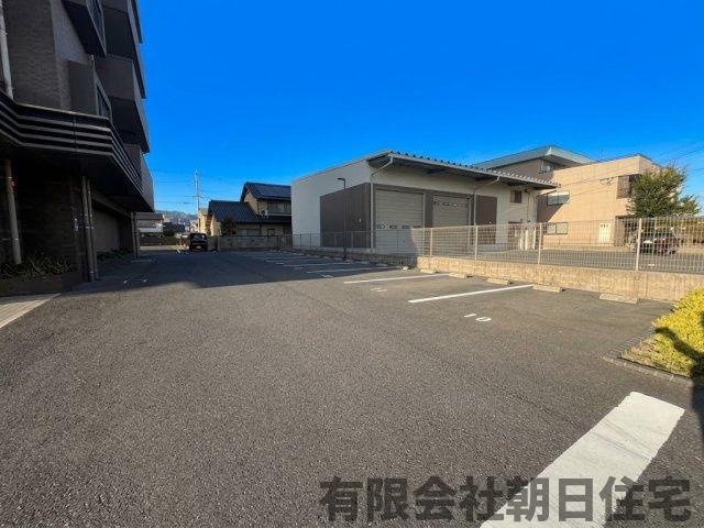 【駐車場】 | エクセレンシア今市北本町レジデンス | 駐車場の用意があります