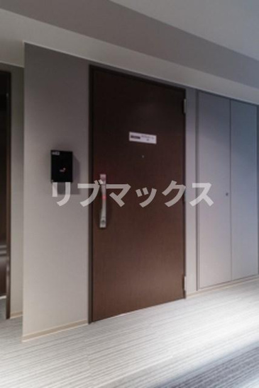 【玄関】パークアクシス横濱高島町 