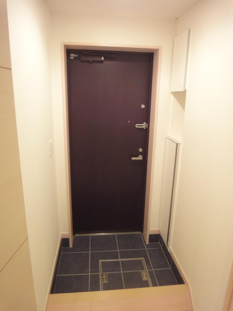 広尾フェリシタの玄関