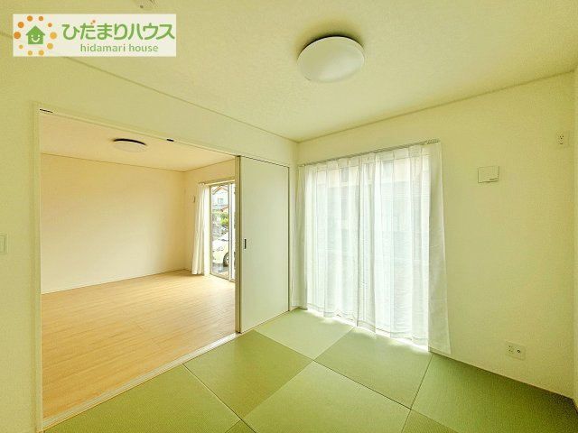 【和室】 | 下妻市二本紀第2　新築戸建　1号棟 | 小さなお子さまのいる方におすすめ！リビング横の和室でお子様が遊んでる様子も確認できます(^^)/