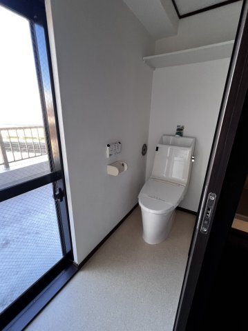 北区東田端１丁目の賃貸マンションのトイレ