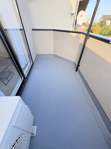 八潮市上馬場　新築戸建　全1棟のバルコニー|南東向きバルコニーにて陽当り良好