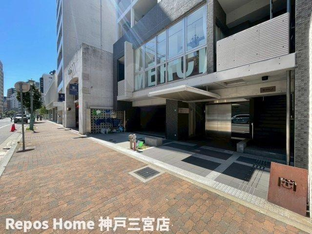 プロシード神戸元町のエントランス