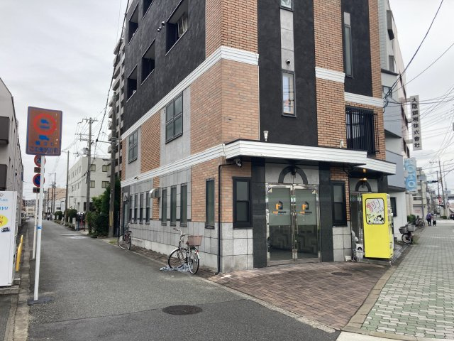 大阪市淀川区田川２丁目の店舗事務所