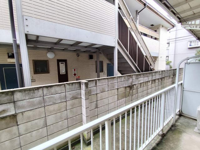 平和コーポ1号館の展望