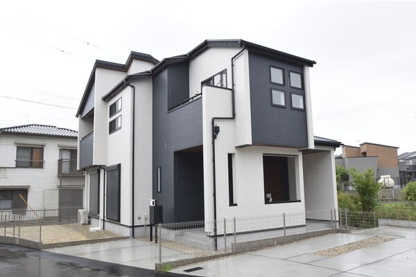 BLOOMING MAISON小牧市二重堀の外観