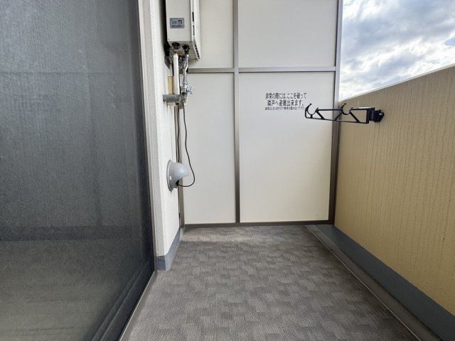 リアーレ北田辺のバルコニー