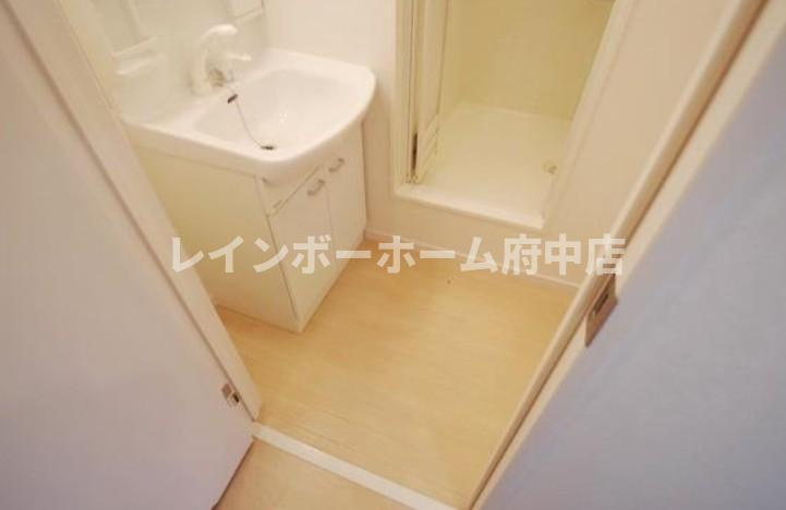 ミラ若葉台の独立洗面台