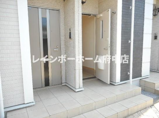 メルベーユCのエントランス|※別号室参考写真