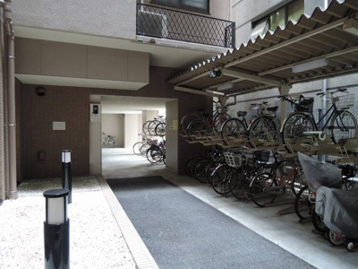 【その他共用部分】 | NICE URBAN 国立大学通り | 自転車置き場