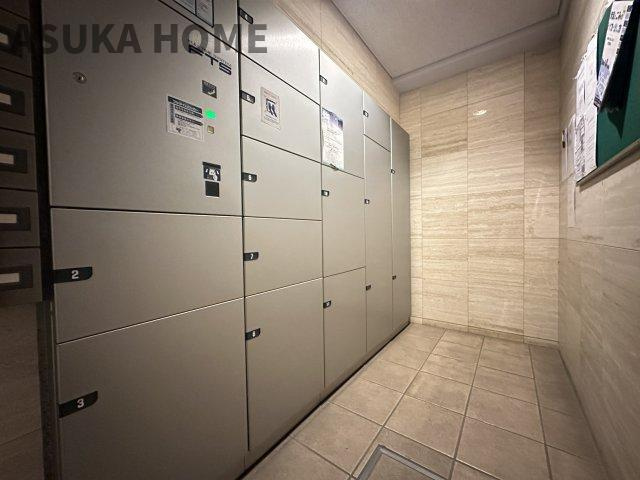 ジェイパークヴィラ横濱の設備|不在時にもあると大変便利な宅配ボックスを完備。