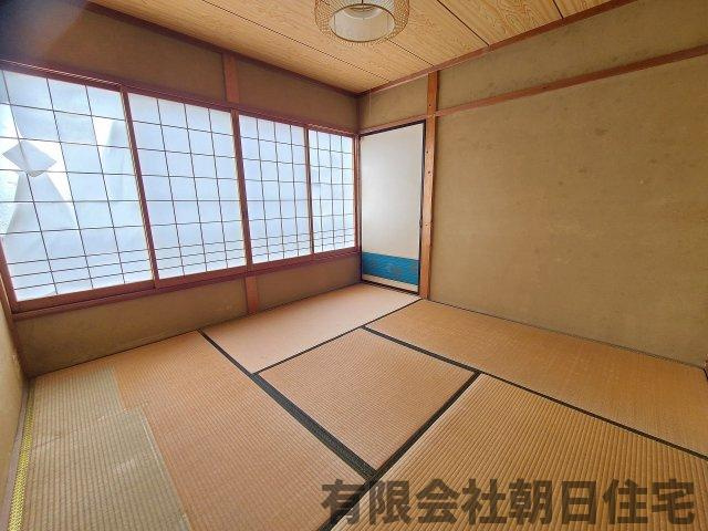 【和室】 | 一の谷町 中古戸建 5DK | 趣のある和室です