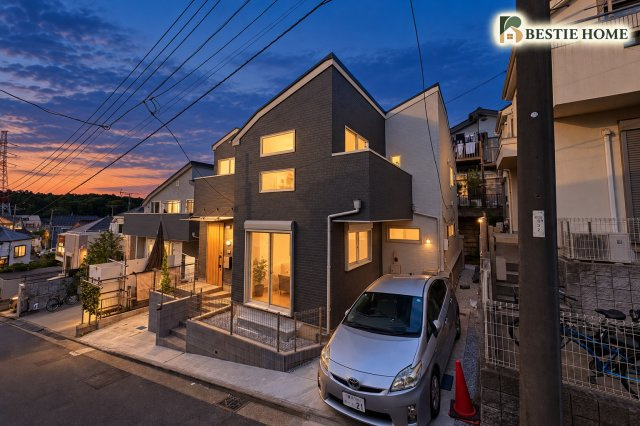 ■BESTie美邸100選■希望が丘駅　歩き15分♪3LDK+S×WICの前面道路含む現地写真