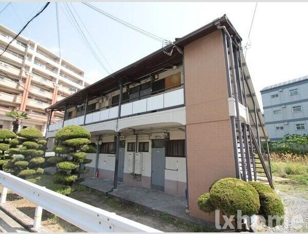 塩田コーポのエントランス