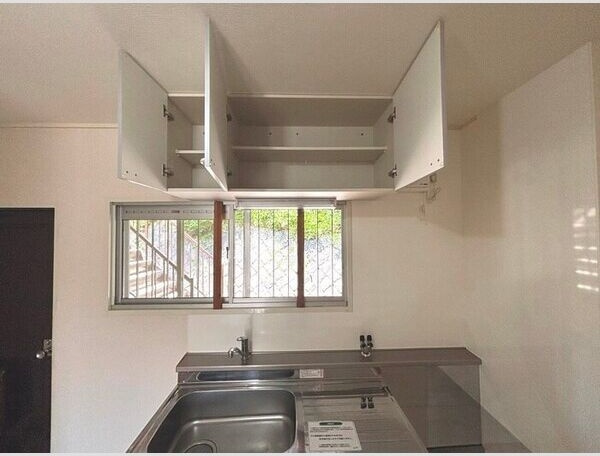 新芦屋ハイツの収納