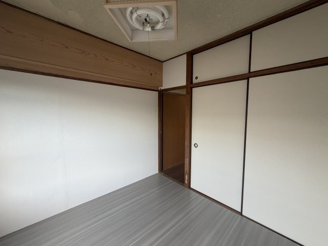 【洋室】 | サウスヒルズ由良