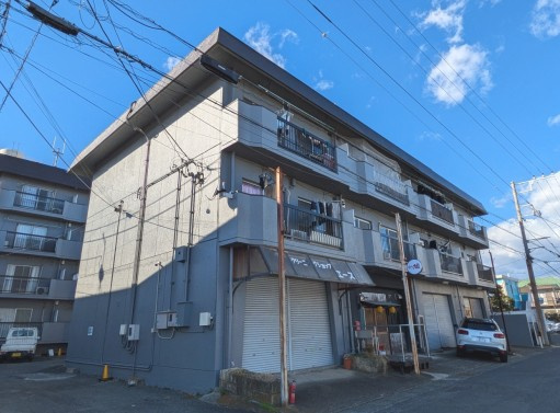 コーポ徳延1号棟の外観