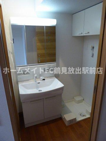 東大阪市西堤西の賃貸マンションの洗面所