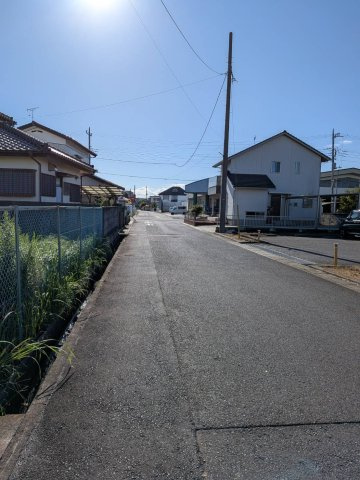 笹野町の前面道路含む現地写真