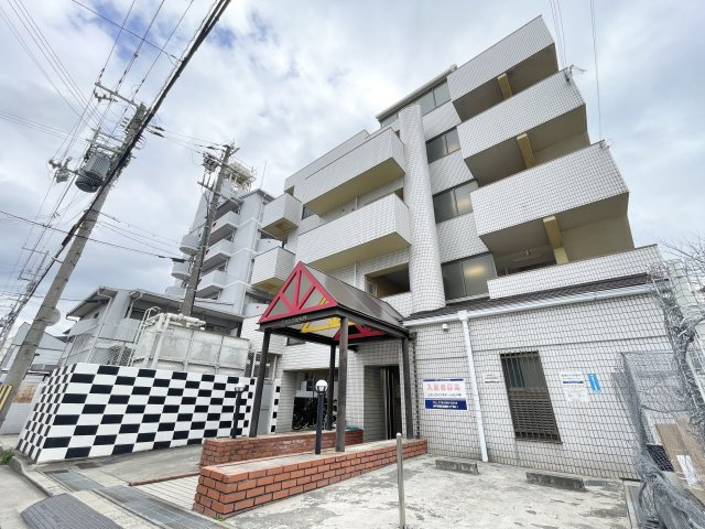 アバンテ尼崎西の外観