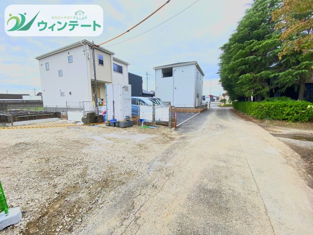第2常総市東野原　新築戸建の前面道路含む現地写真|敷地面積267.73㎡（80.98坪）のゆとりある土地で、陽当たり・風通しも良好。ぜひ現地でご体感ください。