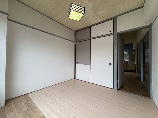【寝室】 | サウスヒルズ由良