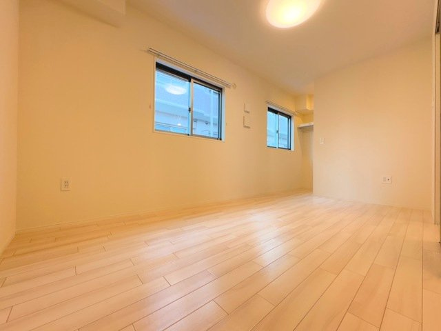 熊本市東区花立３丁目のアパートの洋室